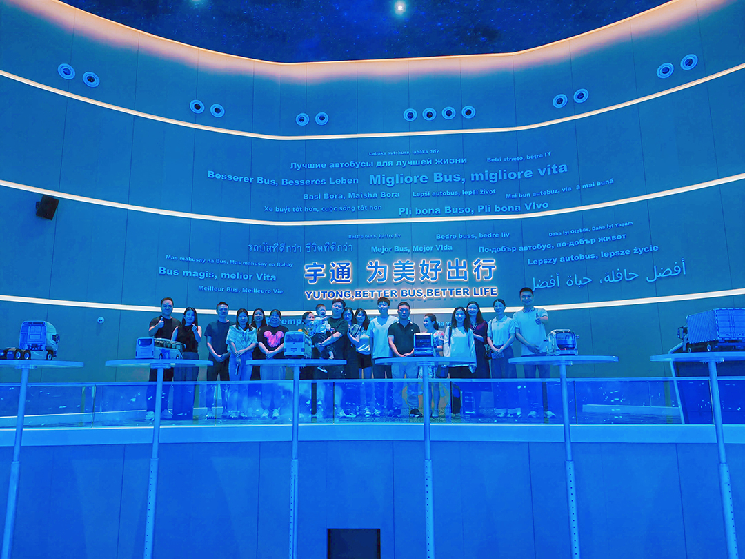 廈門吉鼎力喜提第8-10臺宇通橋梁檢測車！