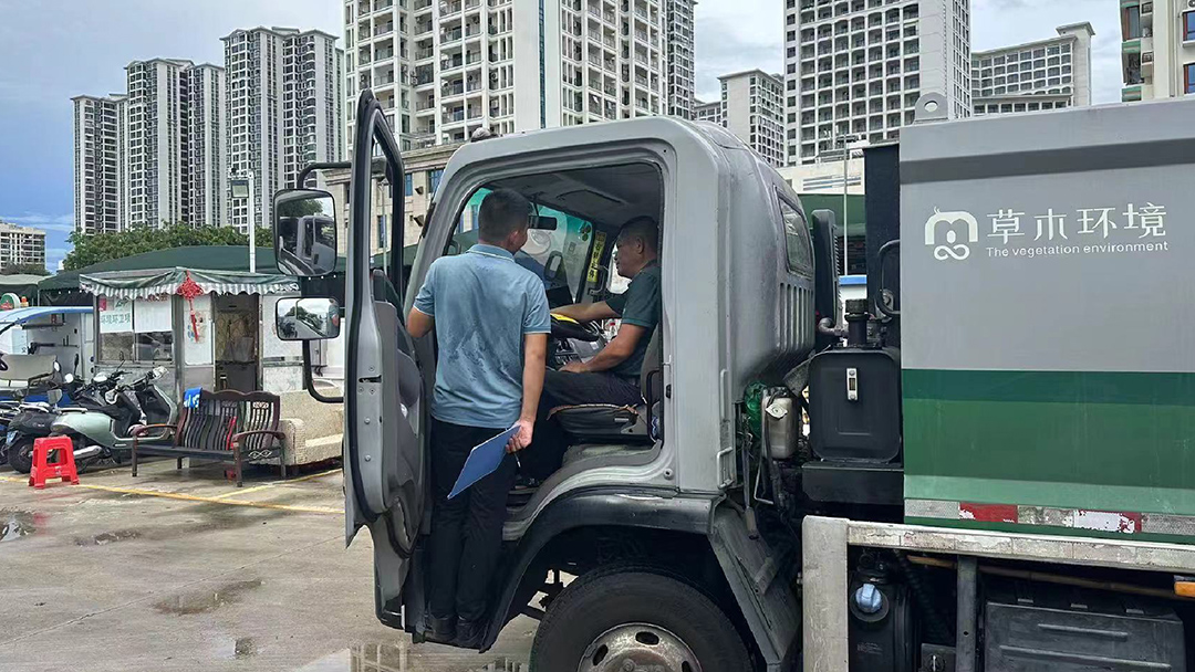 好產(chǎn)品+好服務(wù)=好口碑！宇通環(huán)衛(wèi)樹立行業(yè)服務(wù)新標(biāo)桿！