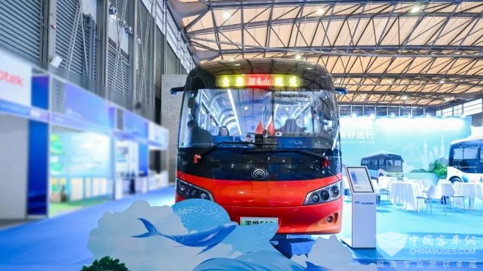 宇悅E10領(lǐng)銜 宇通閃耀2024上海國(guó)際客車展