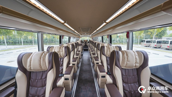 旅游市場“春意盎然”，宇通客車掀起批量交付潮