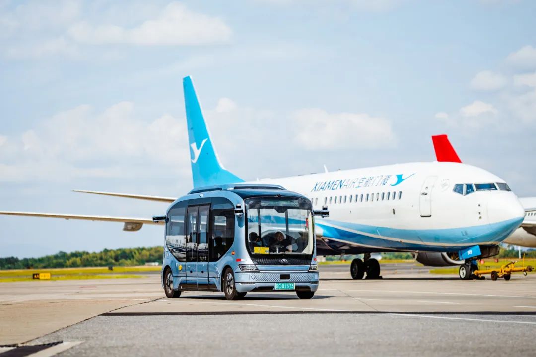 CCTV央視報道：李強視察并體驗小宇2.0