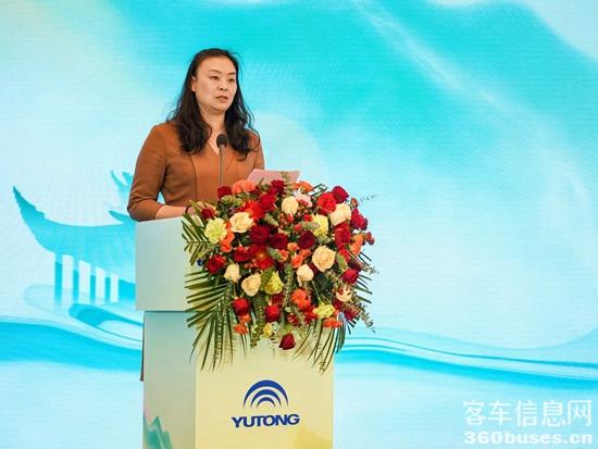 旅游天團共聚，宇通國風(fēng)新車首發(fā)，2024山河萬里行貴州起航！