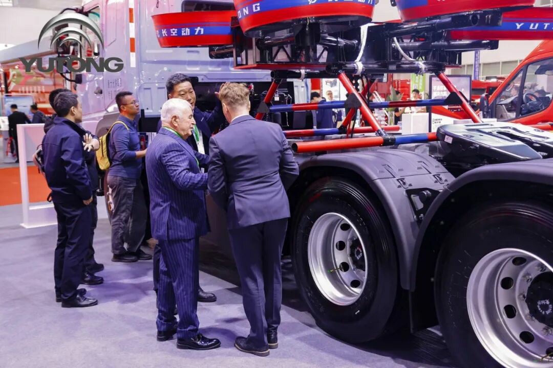 科技賦能實戰(zhàn)！宇通專用車亮相第二十一屆國際消防展