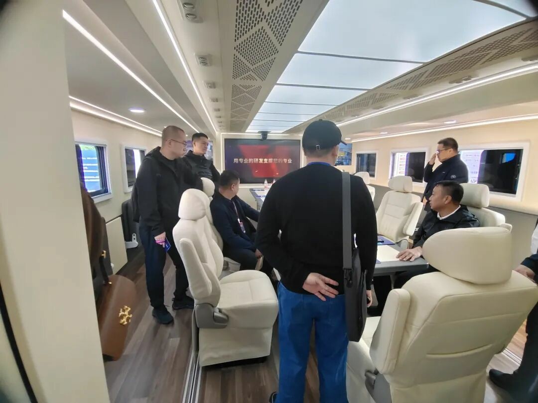 貼近實(shí)戰(zhàn)，高效保障！宇通專用車參加第十三屆全國礦山救援技能競賽裝備展