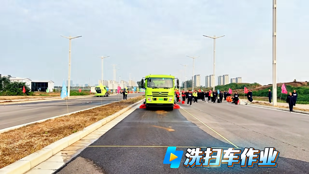 看見TA的名字，致敬不凡堅(jiān)守！宇通環(huán)衛(wèi)祝所有環(huán)衛(wèi)工人節(jié)日快樂！