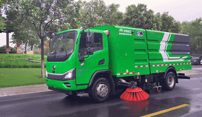 「宇」見好車丨高效應對多場景清掃需求，宇通12噸純電洗掃車煥新上市！