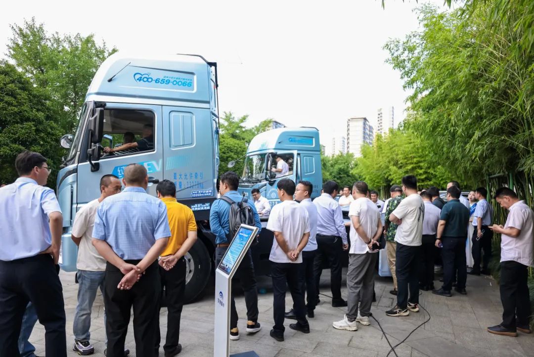 6大核心價值，破解港口場景痛點，宇通重卡T系列港口版牽引車寧波上市