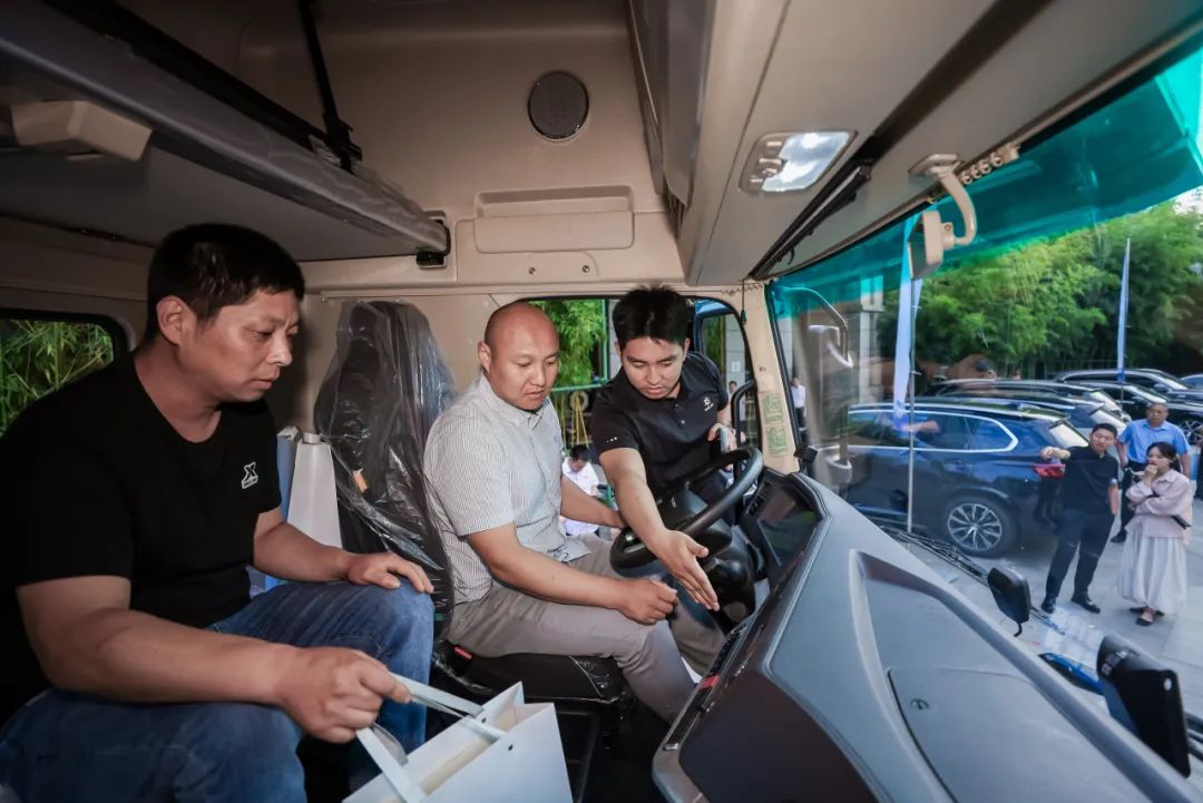6大核心價值，破解港口場景痛點，宇通重卡T系列港口版牽引車寧波上市