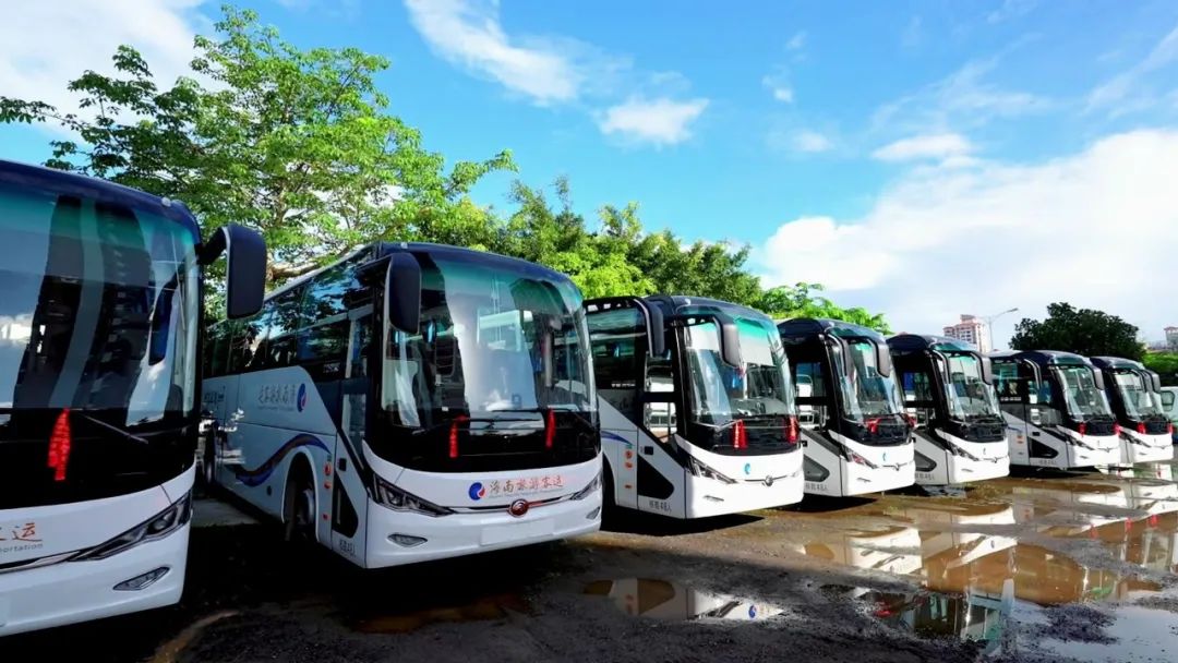 縱貫南北批量交付，宇通客車助推旅游高端、電動化轉(zhuǎn)型