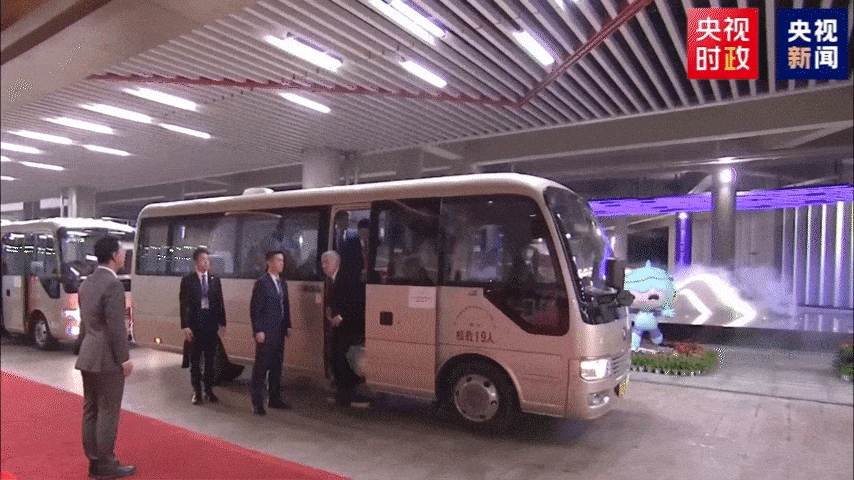 宇通T7領(lǐng)銜中國智造在亞洲體育盛會“出圈”