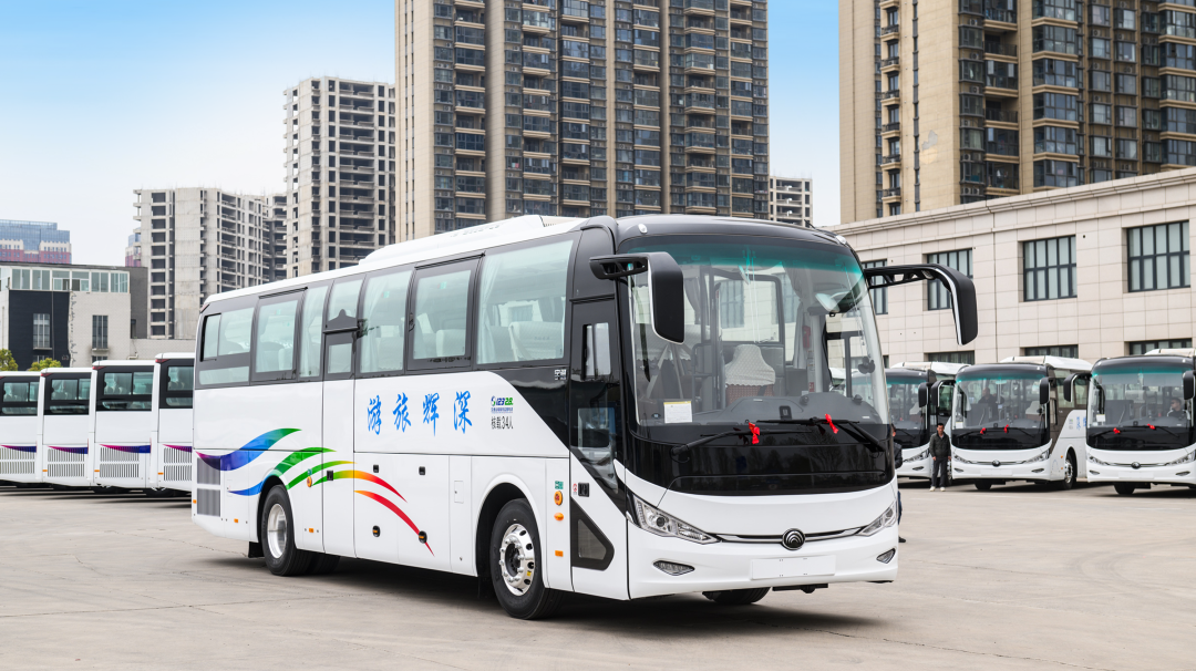 又100輛！宇通高端旅游客車再次批量交付新疆