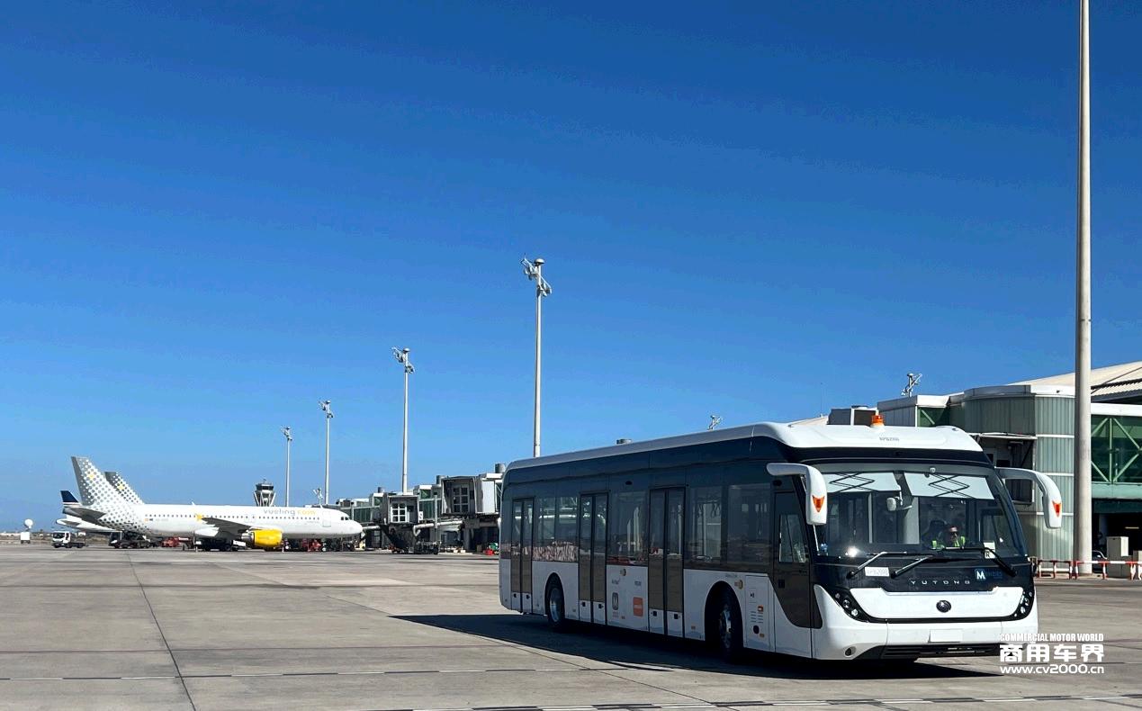 宇通機場擺渡車：以“新質(zhì)”創(chuàng)“高質(zhì)”，中國品質(zhì)叫響全球市場