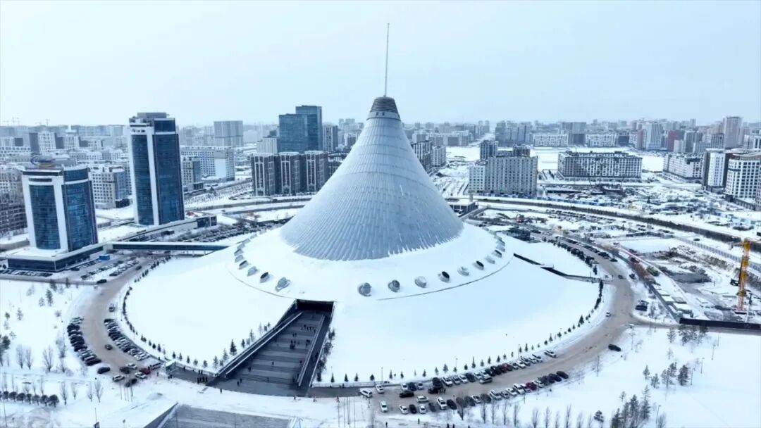 超級用戶計劃 | 1250公里黃金客運線上“跑不壞”的中國客車 圖片