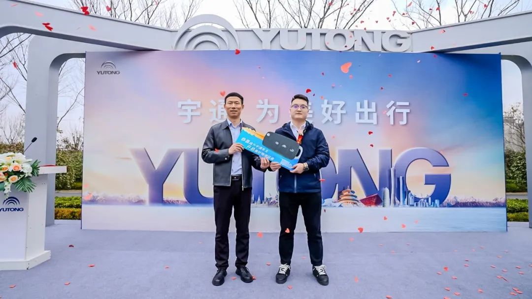 合作共贏｜宇通輕卡批量交付，成都與鄭州的雙向奔赴！