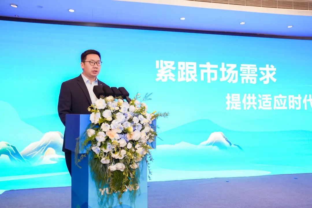 宇通高端S系列首次亮相！客旅共贏新生態(tài)啟動！