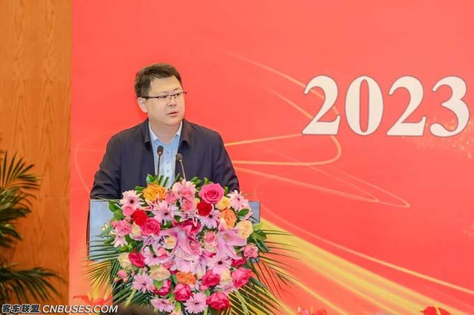 高頻吸睛！宇通客車“好產(chǎn)品+好方案”亮相中國(guó)道協(xié)年會(huì)