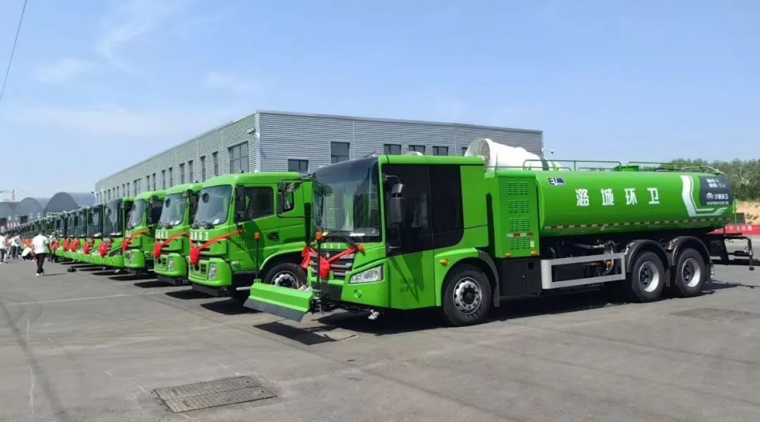 批量交付！宇通新能源環(huán)衛(wèi)車走進(jìn)長(zhǎng)治，以安睿通智賦“山水名城”！