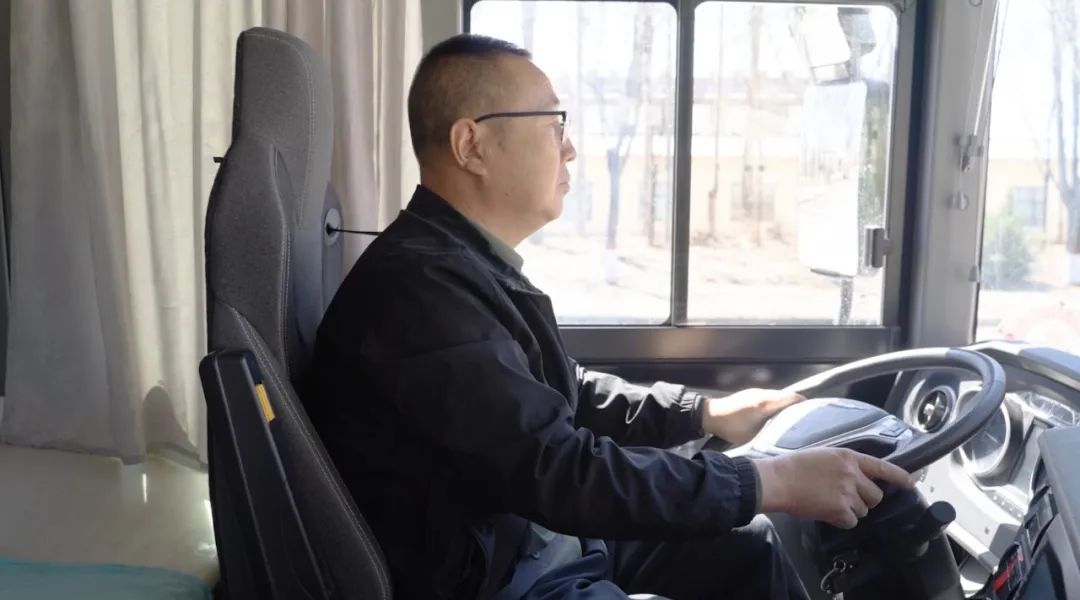 批量交付！宇通新能源環(huán)衛(wèi)車走進(jìn)長(zhǎng)治，以安睿通智賦“山水名城”！