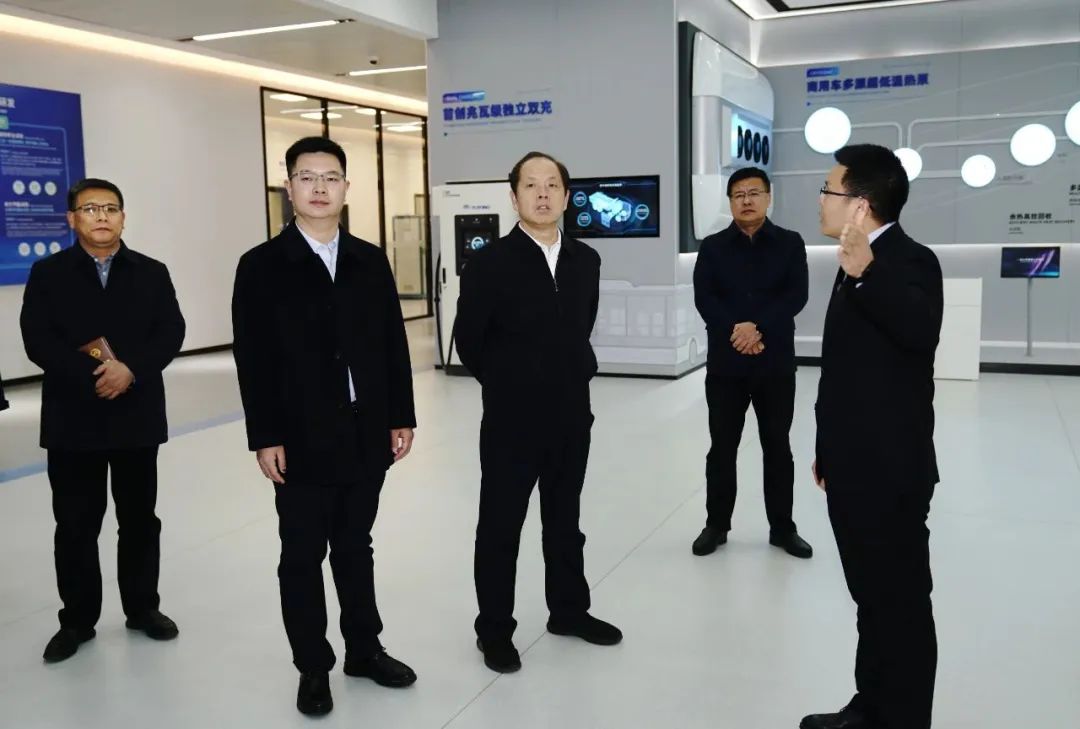 安偉調(diào)研宇通：發(fā)揮頭部企業(yè)引領(lǐng)作用，打造一流新能源商用車集團(tuán)