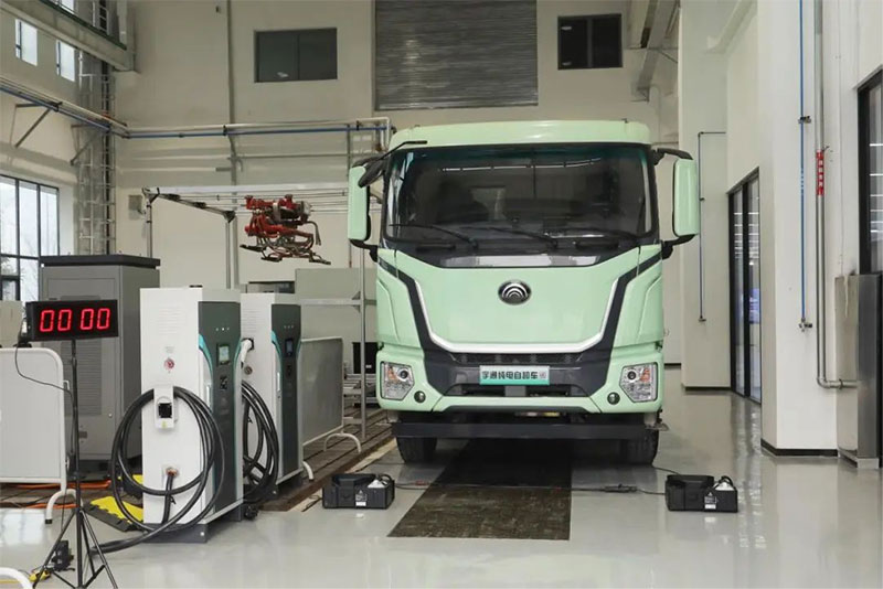 和補(bǔ)能焦慮再見 宇通重卡“閃充”解決方案發(fā)布