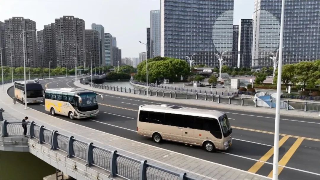 電動(dòng)化+高端化！宇通助力蘇汽旅游集團(tuán)高質(zhì)量發(fā)展