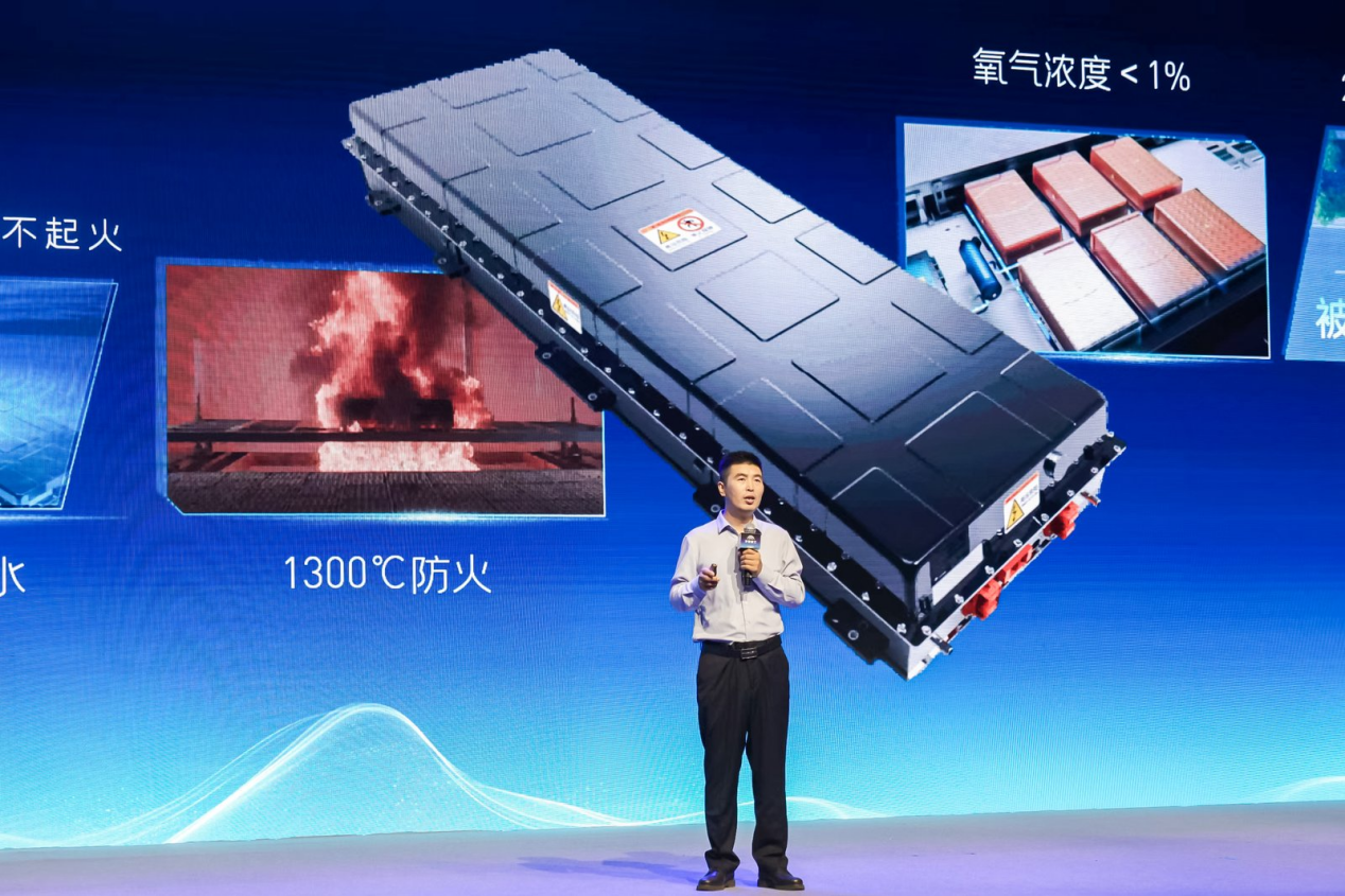 錨定“綠色智慧作業(yè)”，宇通重工全面換新裝